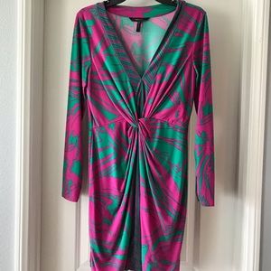 BCBGMaxAzria Formal vacation, long sleeve,…